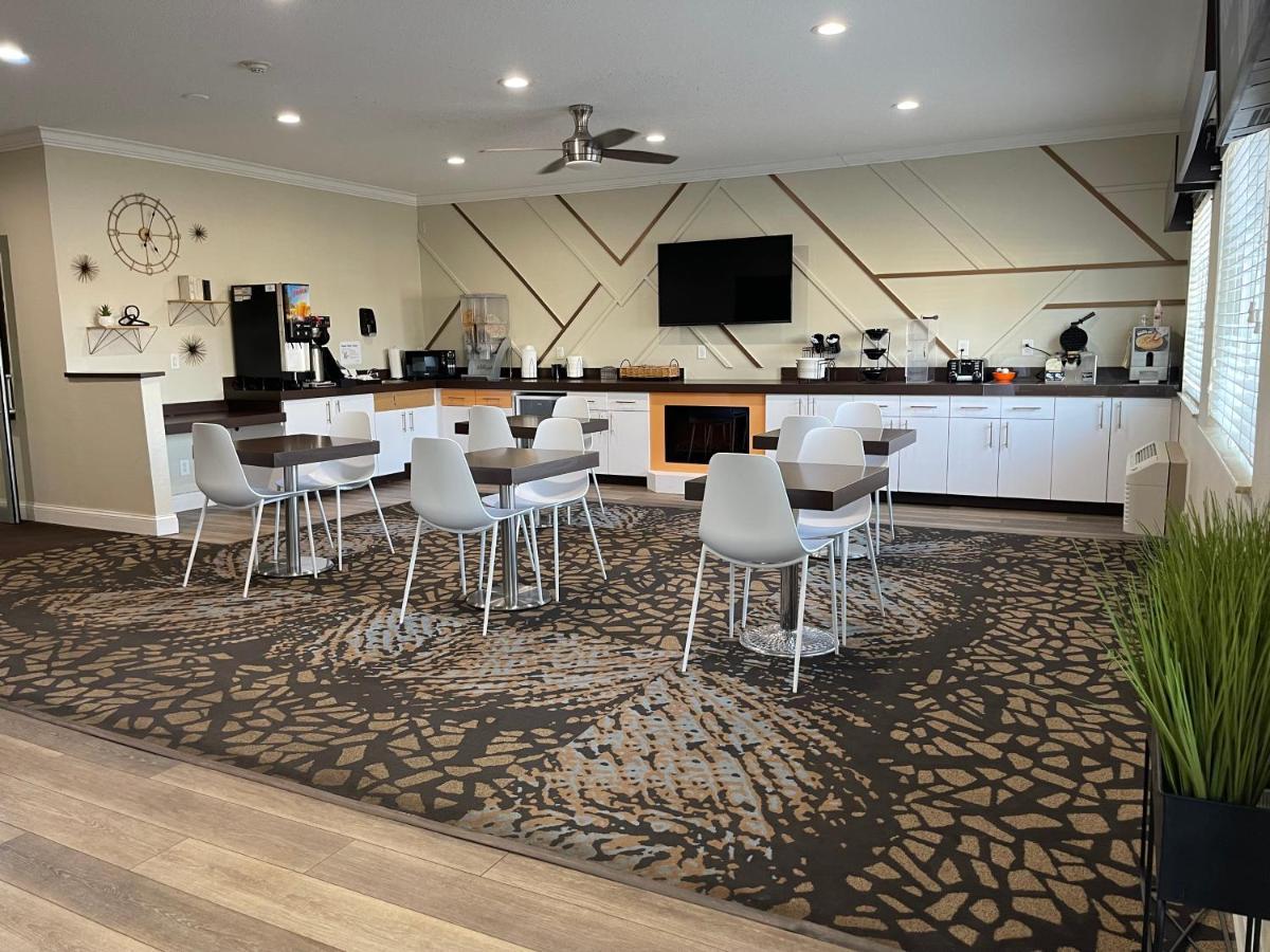 Bridgepointe Advantage By Bphotels Fremont Bagian luar foto