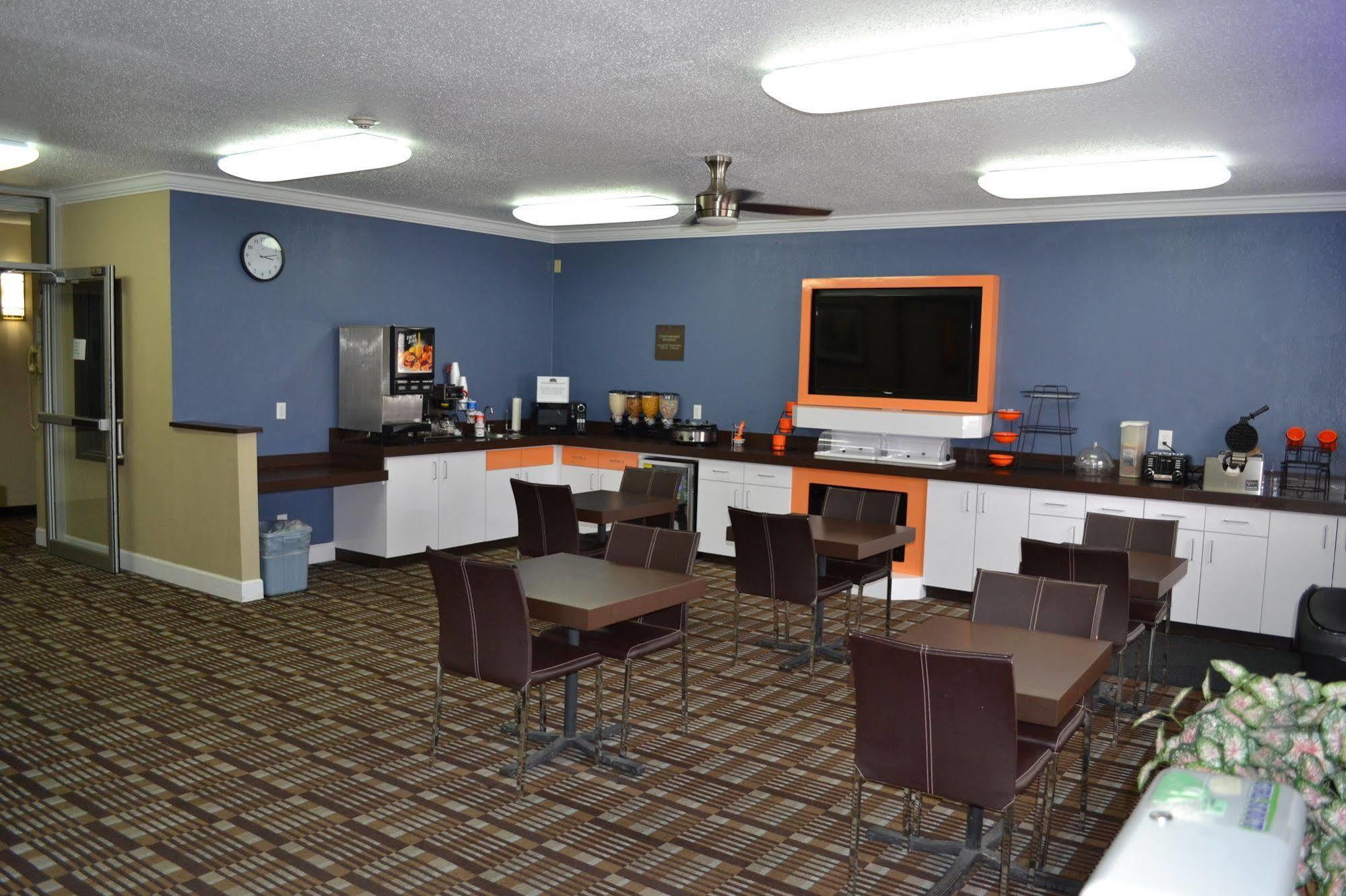 Bridgepointe Advantage By Bphotels Fremont Bagian luar foto
