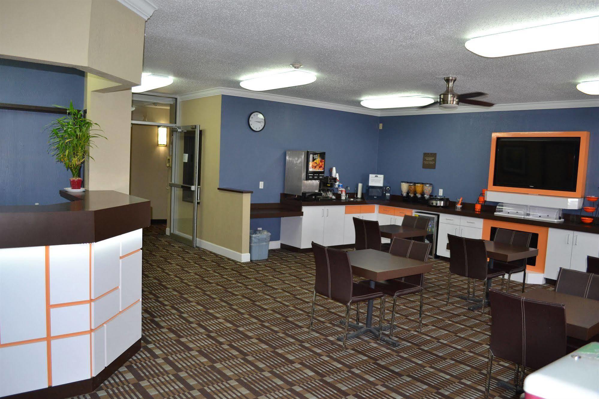 Bridgepointe Advantage By Bphotels Fremont Bagian luar foto